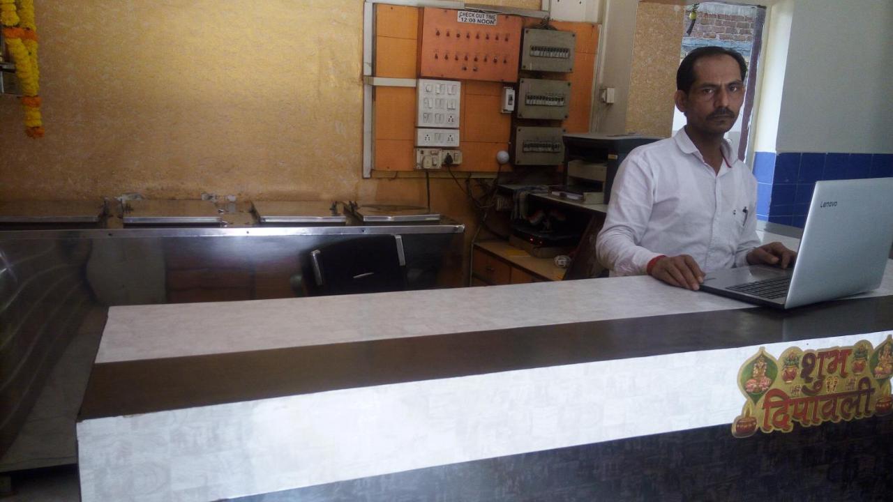 Hotel Sarang Lodge Panvel Eksteriør bilde