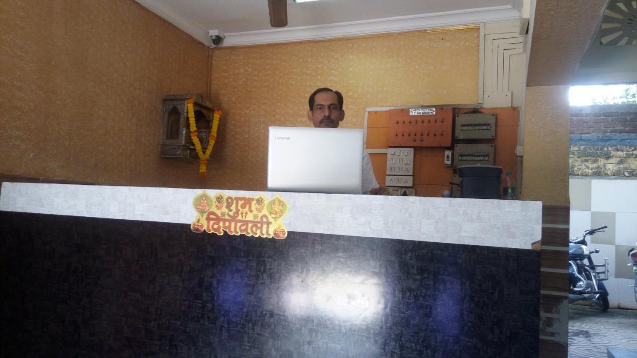 Hotel Sarang Lodge Panvel Eksteriør bilde