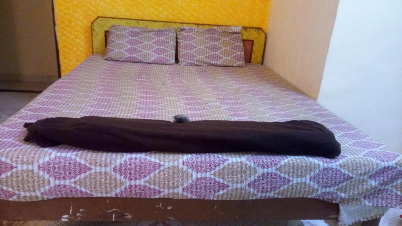 Hotel Sarang Lodge Panvel Eksteriør bilde
